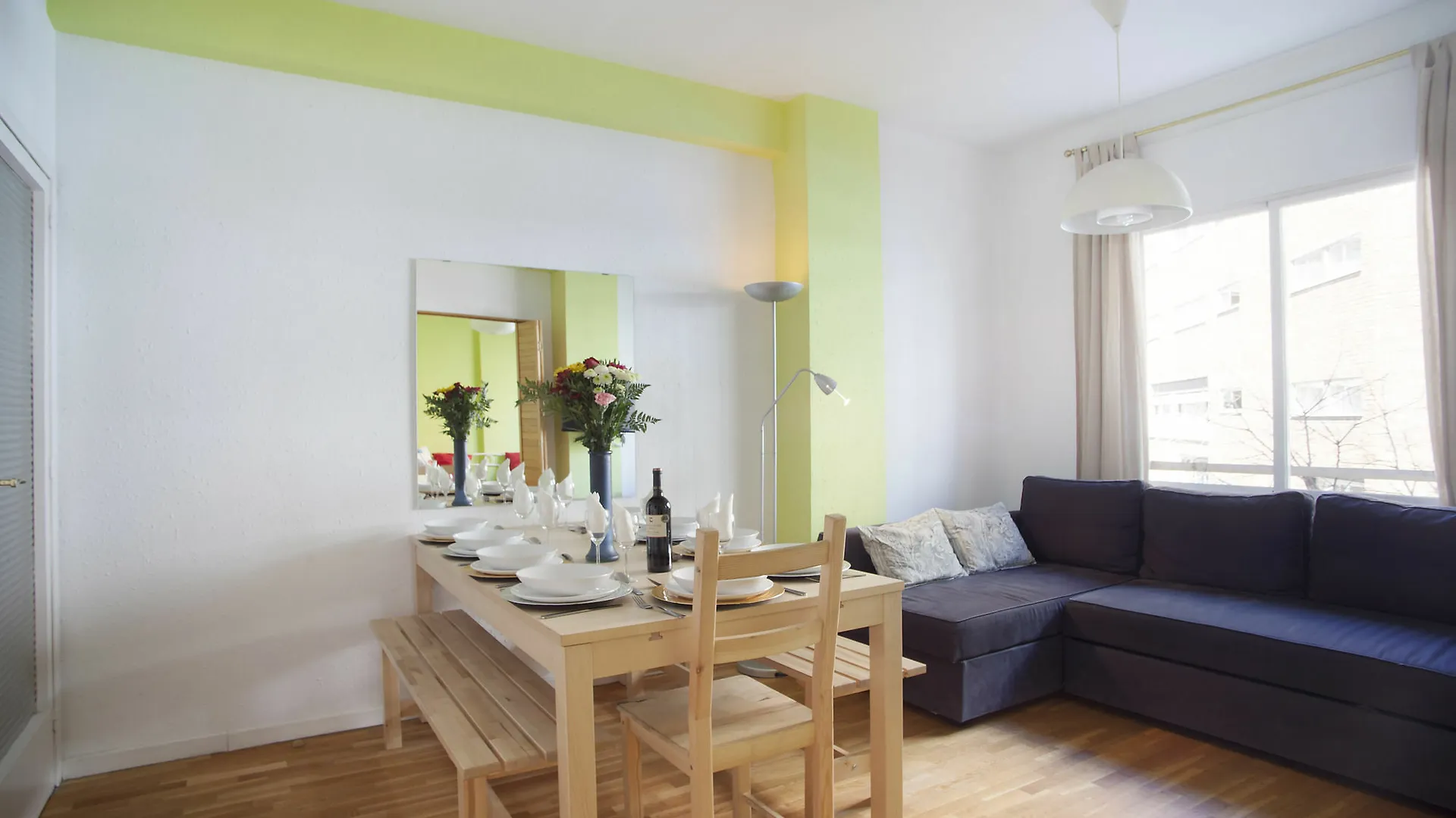 Go Bcn Apartments Sicilia Barcelona Spain