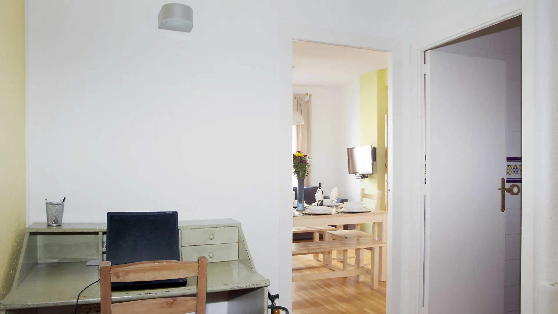 Go Bcn Apartments Sicilia Barcelona 0*,  Španělsko